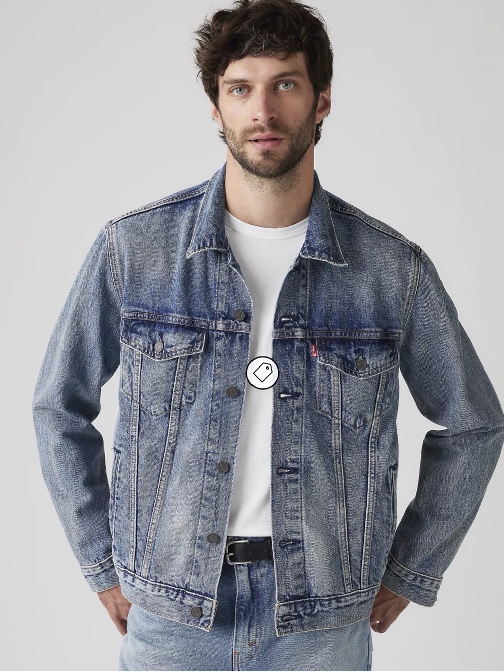Levi's Light Wash Blue Denim Jacket - Picture 11 of 13